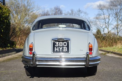 Lot 77 - 1960 Jaguar Mk. II 3.4 Saloon