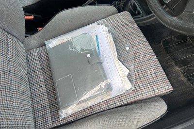 Lot 100 - 1990 Volkswagen Golf Clipper Cabriolet