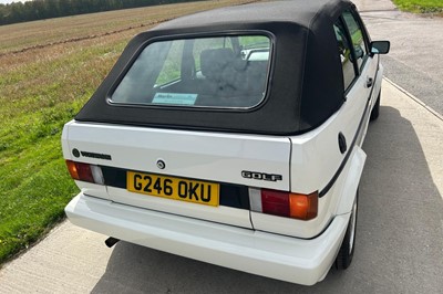 Lot 100 - 1990 Volkswagen Golf Clipper Cabriolet