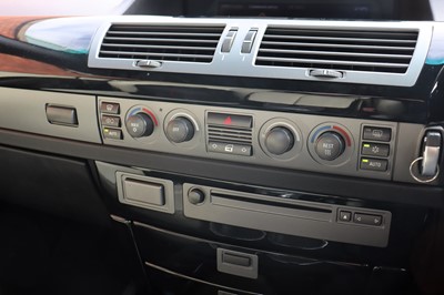 Lot 40 - 2004 BMW 745i SE Individual