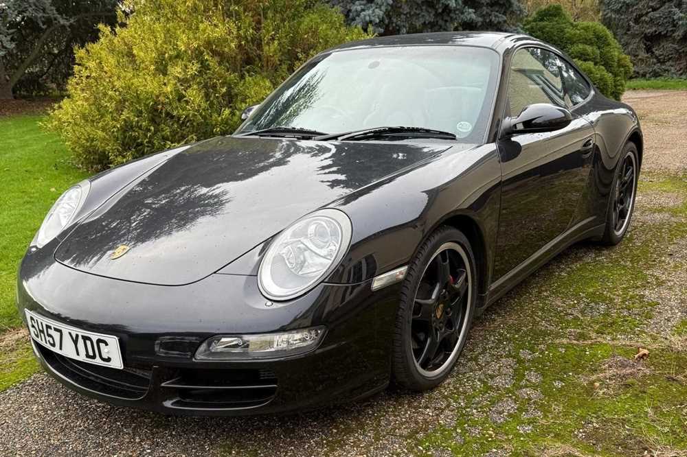 Lot 101 - 2007 Porsche 911 Carrera 4S