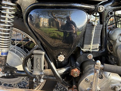 Lot 1960 Panther Model 120