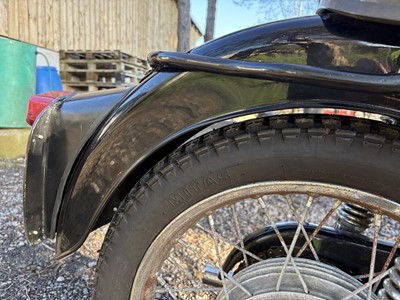 Lot 1960 Panther Model 120