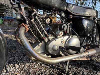 Lot 1960 Panther Model 120