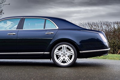 Lot 2013 Bentley Mulsanne