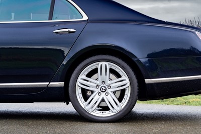 Lot 2013 Bentley Mulsanne