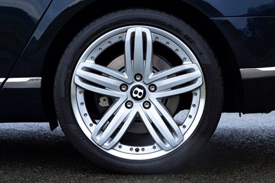 Lot 2013 Bentley Mulsanne