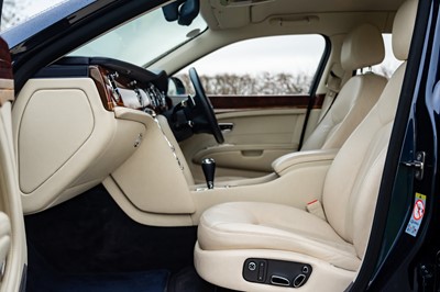 Lot 2013 Bentley Mulsanne