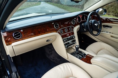 Lot 2013 Bentley Mulsanne