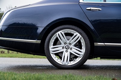 Lot 2013 Bentley Mulsanne
