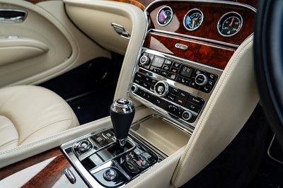 Lot 2013 Bentley Mulsanne