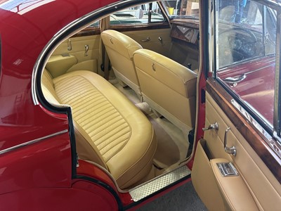 Lot 1961 Jaguar MkII to 'Fast-Road' Specification