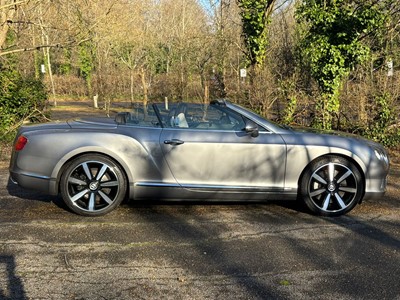 Lot 2013 Bentley Continental GTC