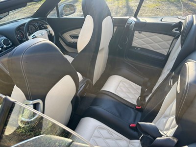 Lot 2013 Bentley Continental GTC