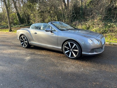 Lot 2013 Bentley Continental GTC