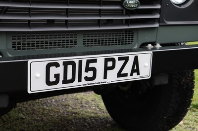 Lot 2015 Land Rover Defender 90 Pick-Up