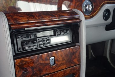 Lot 1997 Rolls-Royce Silver Dawn