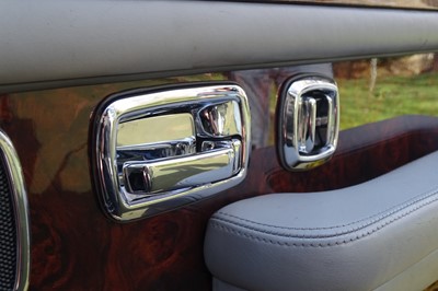 Lot 1997 Rolls-Royce Silver Dawn
