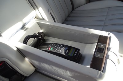 Lot 1997 Rolls-Royce Silver Dawn