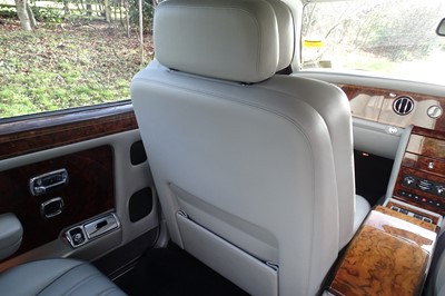 Lot 1997 Rolls-Royce Silver Dawn