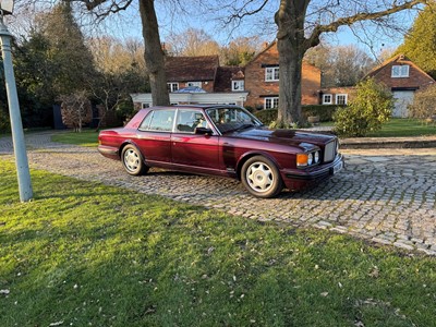 Lot 1996 Bentley Brooklands