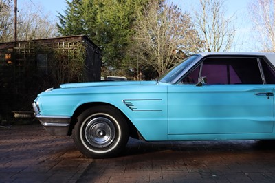Lot 1965 Ford Thunderbird