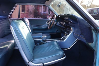 Lot 1965 Ford Thunderbird