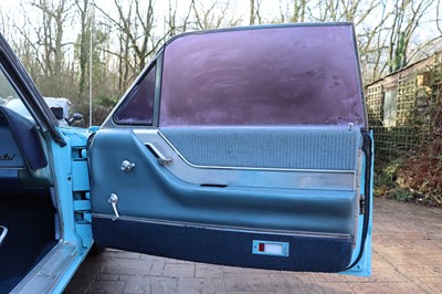 Lot 1965 Ford Thunderbird