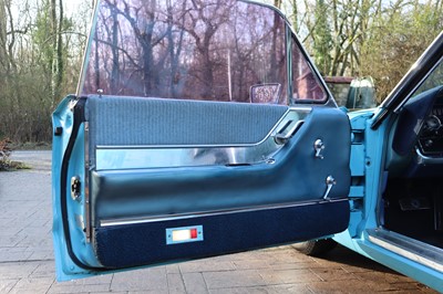 Lot 1965 Ford Thunderbird