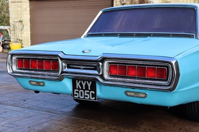 Lot 1965 Ford Thunderbird