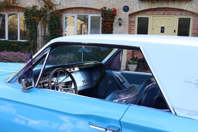 Lot 1965 Ford Thunderbird