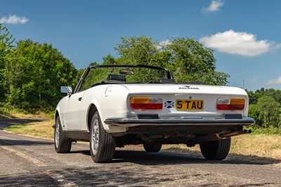 Lot 1977 Peugeot 504 V6 Cabriolet