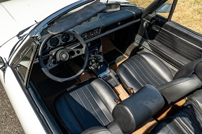 Lot 1977 Peugeot 504 V6 Cabriolet