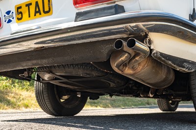 Lot 1977 Peugeot 504 V6 Cabriolet