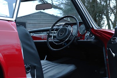 Lot 1970 Mercedes-Benz 280SL