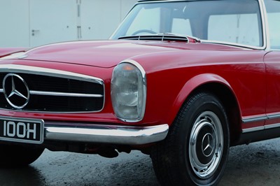 Lot 1970 Mercedes-Benz 280SL
