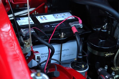 Lot 1970 Mercedes-Benz 280SL