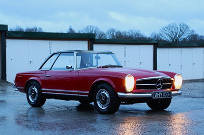 Lot 1970 Mercedes-Benz 280SL