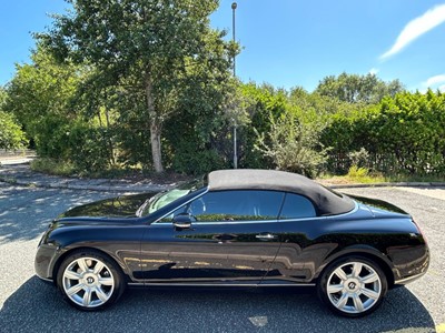 Lot 2007 Bentley Continental GTC