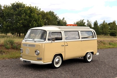 Lot 1971 Volkswagen Type 2 (T2) Camper Van