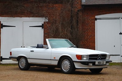 Lot 1988 Mercedes-Benz 300 SL