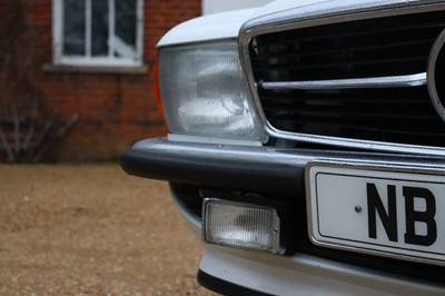 Lot 1988 Mercedes-Benz 300 SL