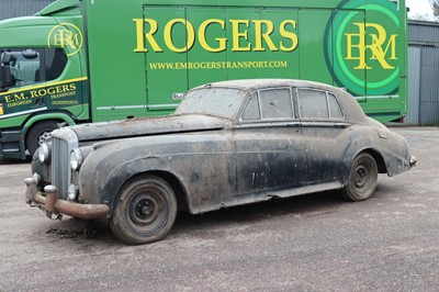 Lot 1956 Bentley S1