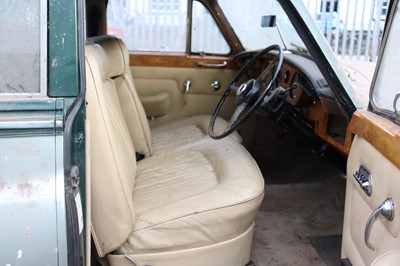 Lot 1965 Bentley S3