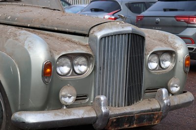 Lot 1965 Bentley S3