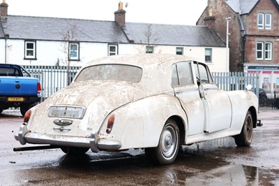 Lot 1963 Bentley S3
