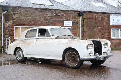 Lot 1963 Bentley S3