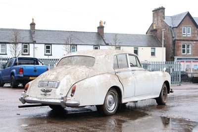 Lot 1963 Bentley S3