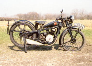 Lot 16 - 1935 Coventry Eagle