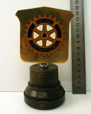 Lot 318 - Rotary International Membership Badge